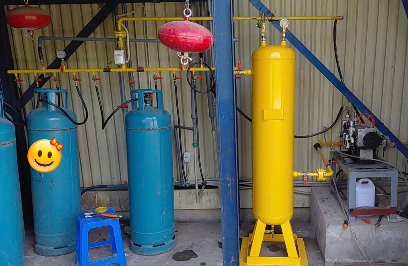 HỆ THỐNG NÉN BUTANE XƯỞNG SÀN XUẤT ỐNG BẢO ÔN ĐIỀU HÒA